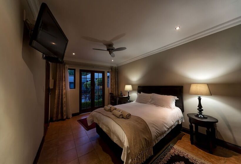 ペンション 12 On Brecher