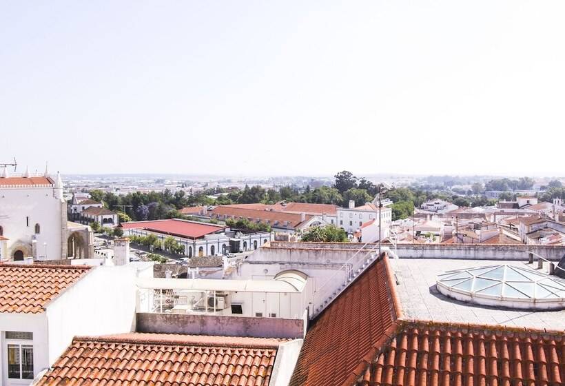 پانسیون Evora Inn