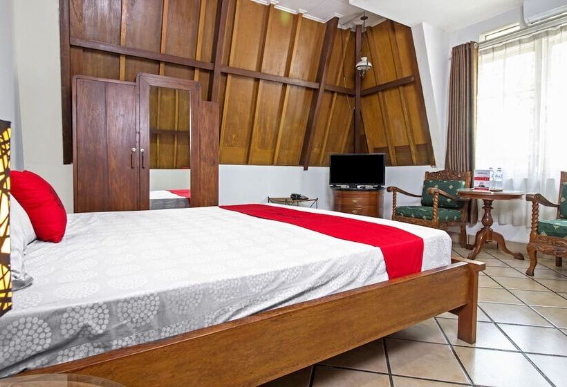 פנסיון Reddoorz Plus Near Parahyangan University