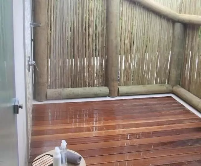 پانسیون Starfish Guest Lodge