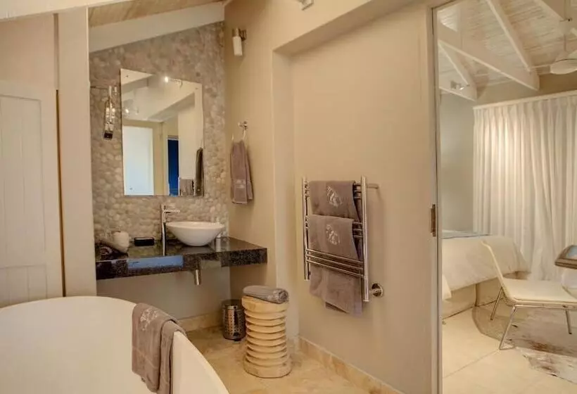 پانسیون Starfish Guest Lodge