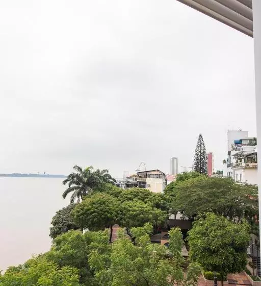 200 M2   Puerto Santa Ana   3 Habitaciones