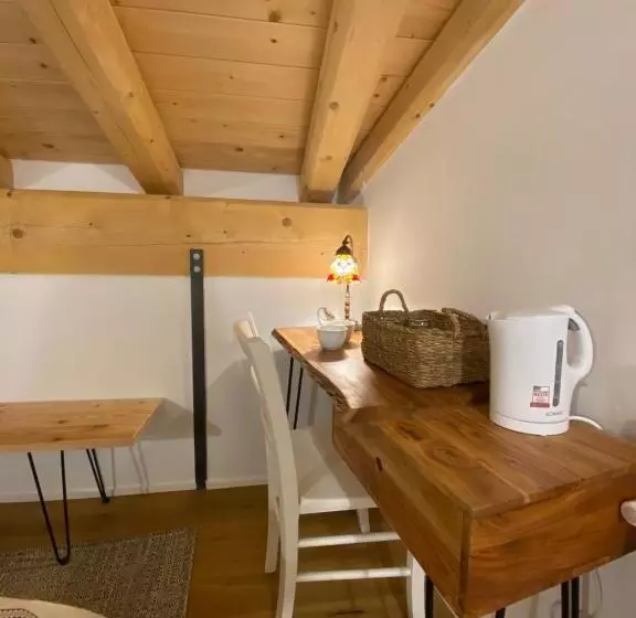 Aamiaismajoitus (B&B) Pedegagia