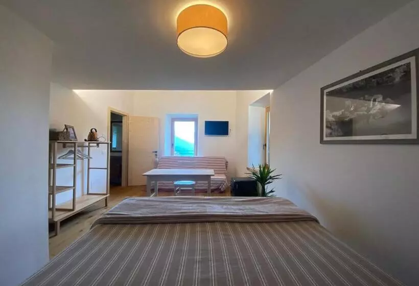 Aamiaismajoitus (B&B) Pedegagia