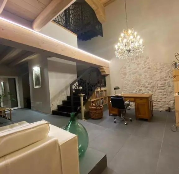 Aamiaismajoitus (B&B) Pedegagia