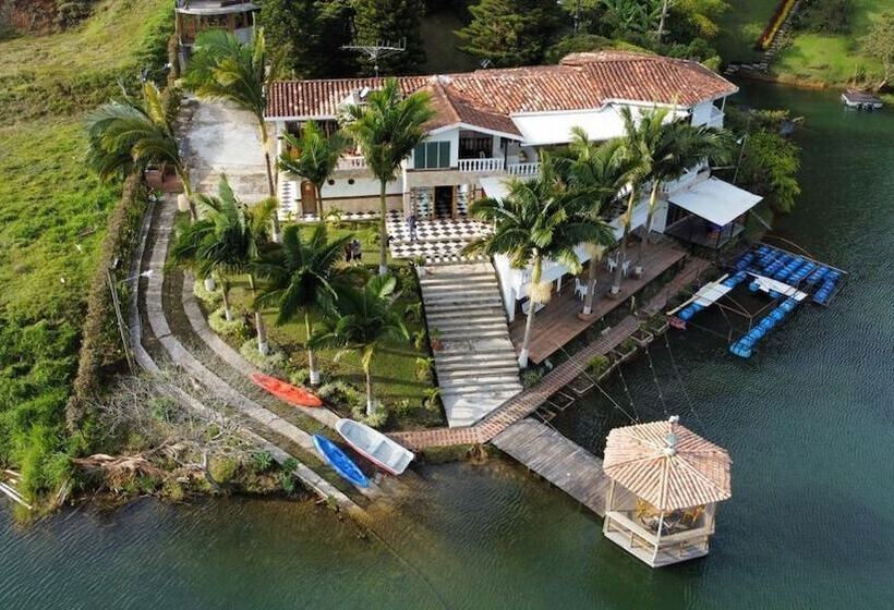 ホテル Casa Linda Guatape