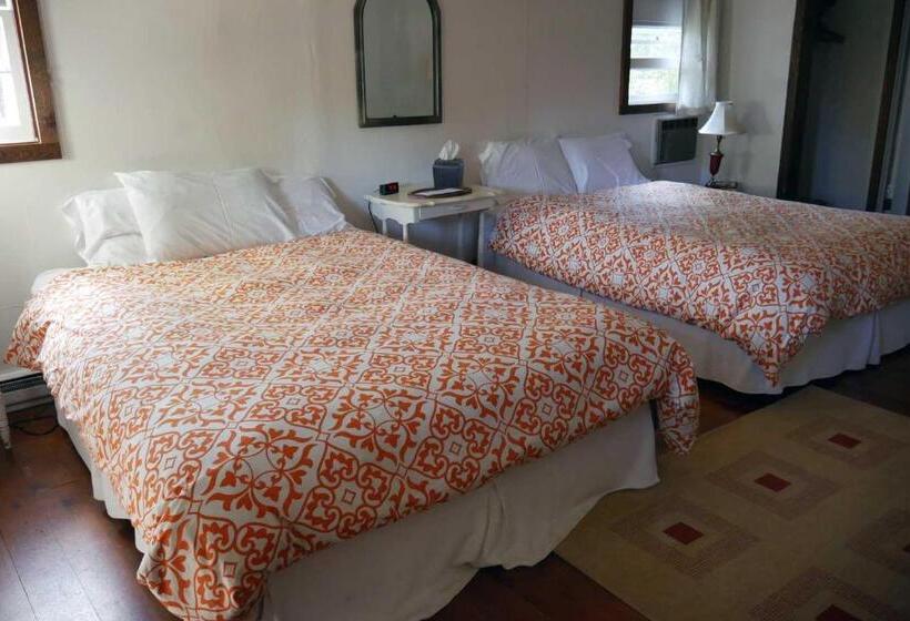 בית מלון כפרי Race Brook Lodge