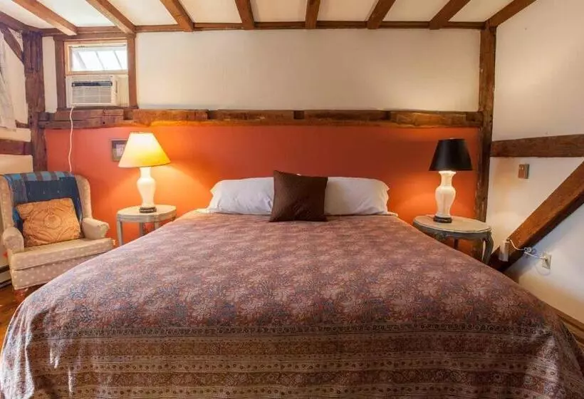 Hotelli Race Brook Lodge