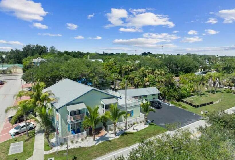 Pensjonat Key West In Sebastian