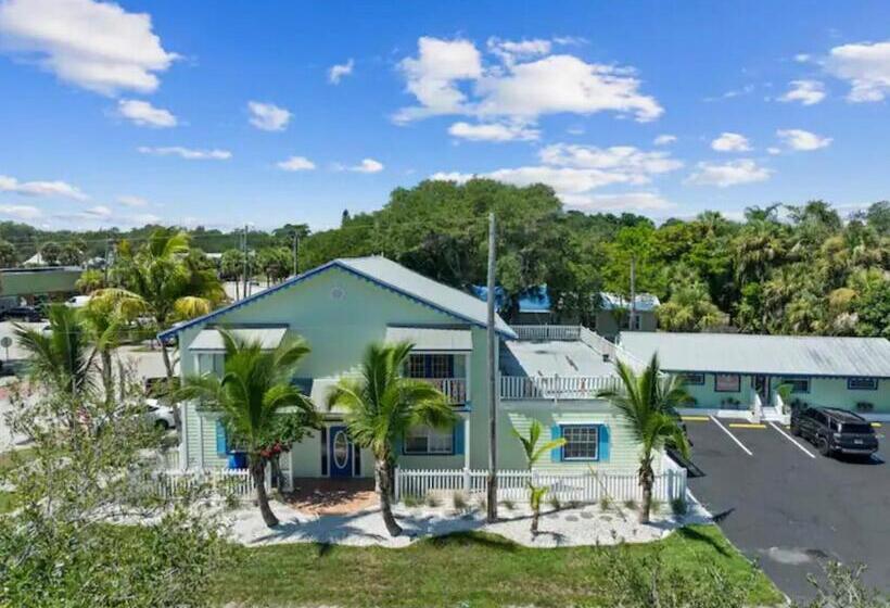 Pensjonat Key West In Sebastian