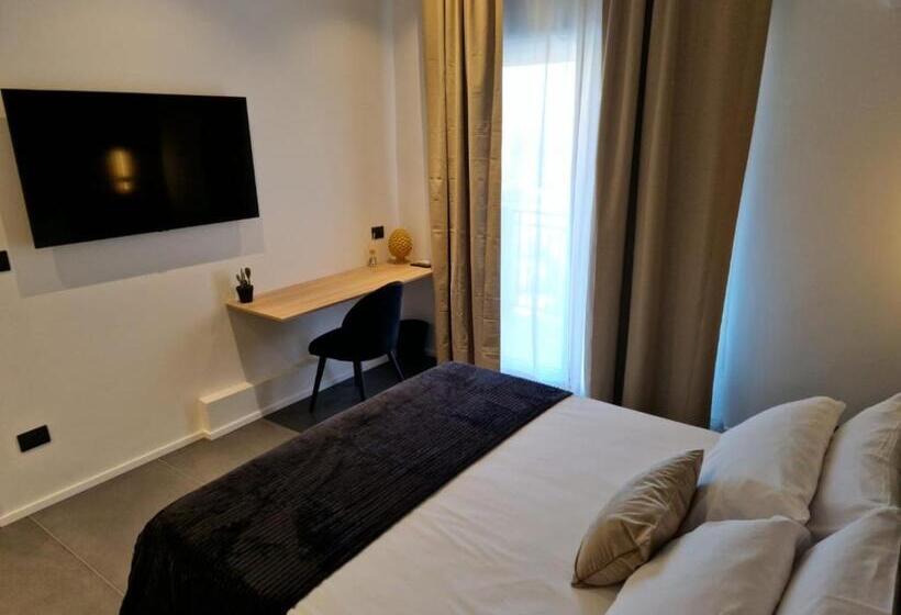 住宿加早餐  Sicily Milazzo Seafront Rooms