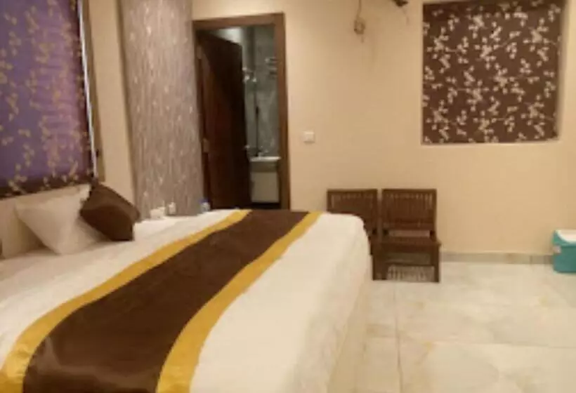 Hotelli Regalia Budaun Uttar Pradesh   Excellent Stay With Family