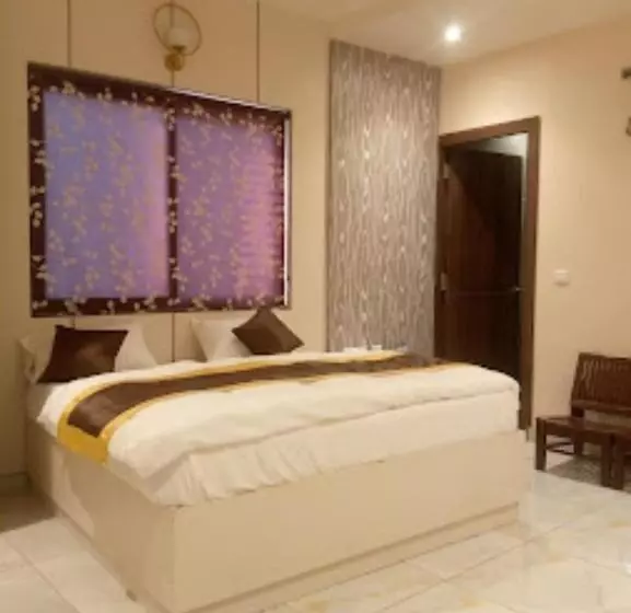 Hotelli Regalia Budaun Uttar Pradesh   Excellent Stay With Family
