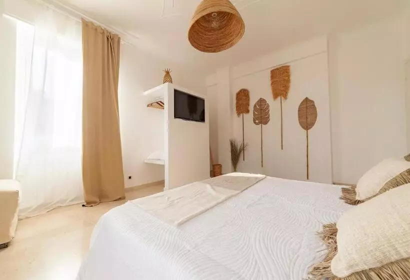 ペンション La Casita