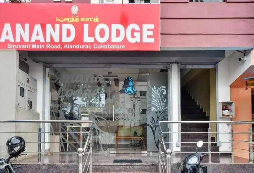 Spot On Hotel Anand Lodge