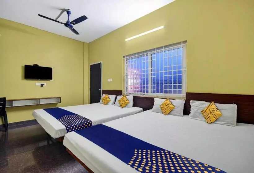 Spot On Hotel Anand Lodge