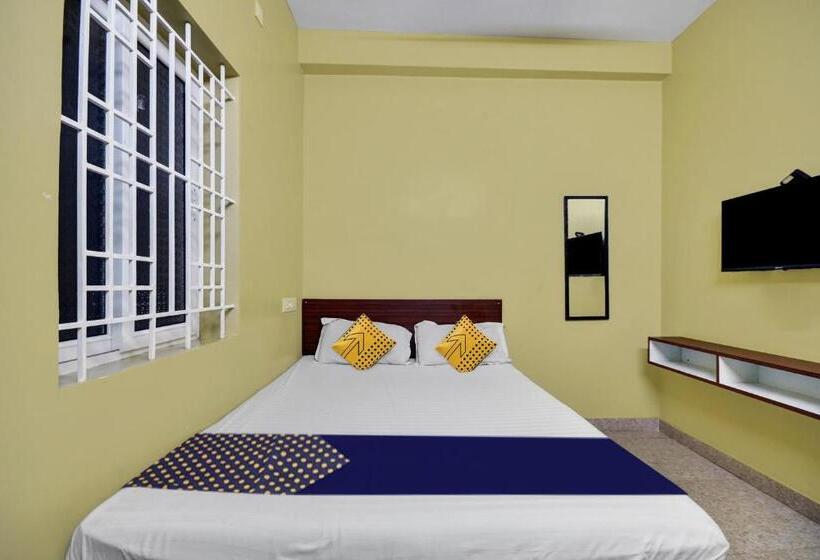 Spot On Hotel Anand Lodge