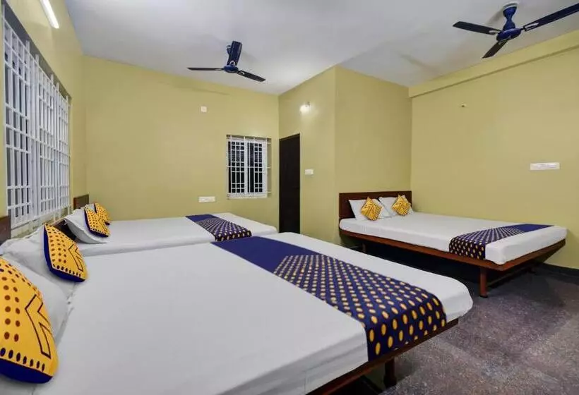 Spot On Hotel Anand Lodge