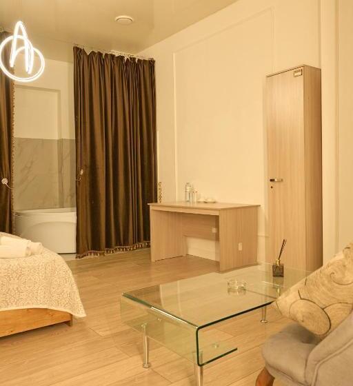 هاستل Royal Max Hotel & Spa