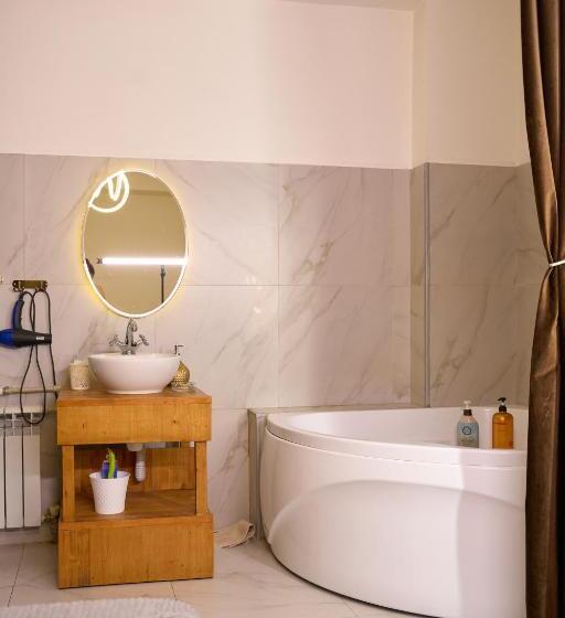 هاستل Royal Max Hotel & Spa