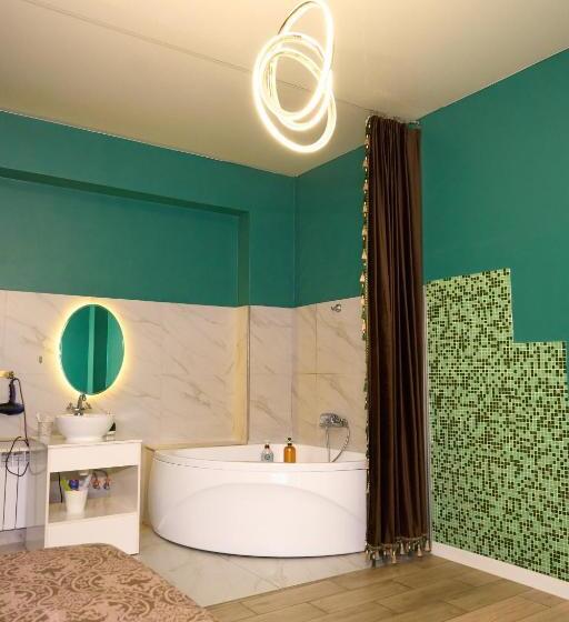 هاستل Royal Max Hotel & Spa