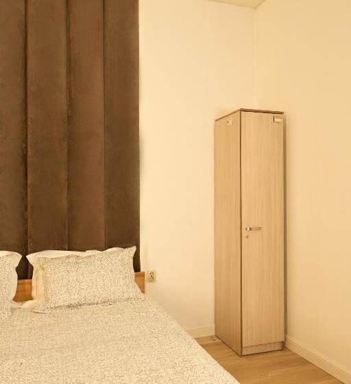 هاستل Royal Max Hotel & Spa