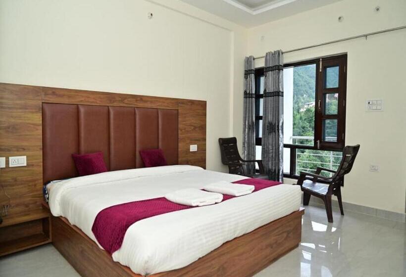 Отель La Riqueza   Mussoorie   Dhanaulti Road   35 To 45 Mins Drive From Mussoorie