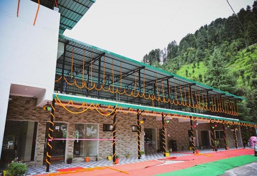 Отель La Riqueza   Mussoorie   Dhanaulti Road   35 To 45 Mins Drive From Mussoorie
