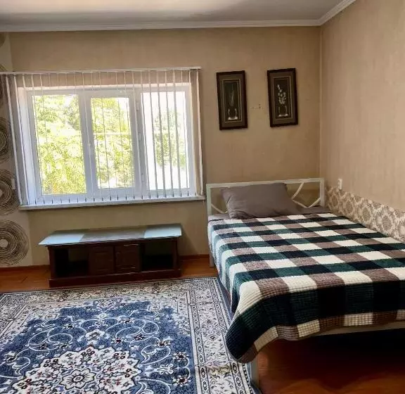 پانسیون Injoy Hostel