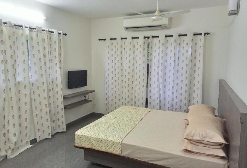 هتل Transit Nest Near Madurai Airport