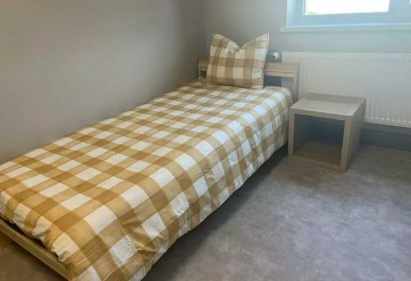 هاستل Worker Hotel Alejparks