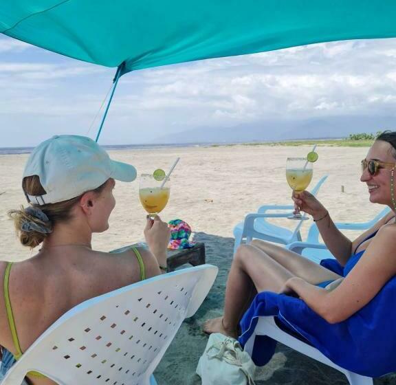 Eco Hotel Chevere Beach