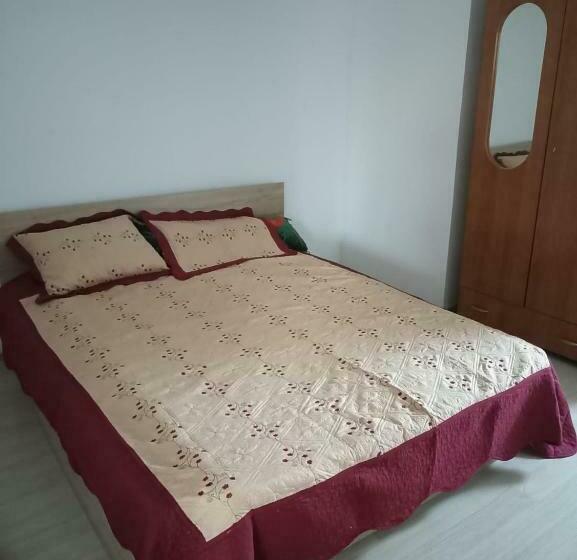 پانسیون Zori De Zi