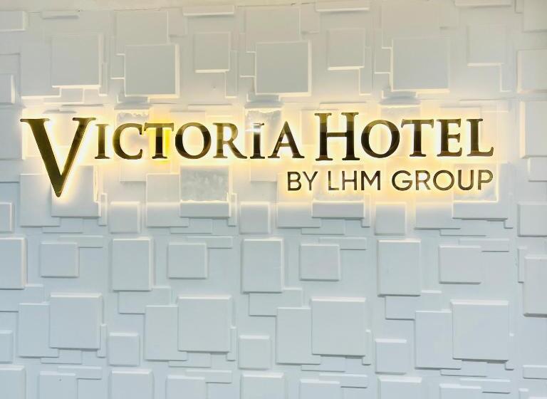 Victoria Hotel Netflix Free