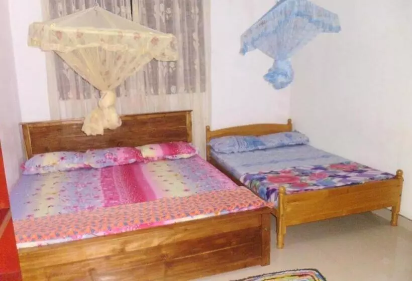 Aamiaismajoitus (B&B) Indusara Villa Bentota