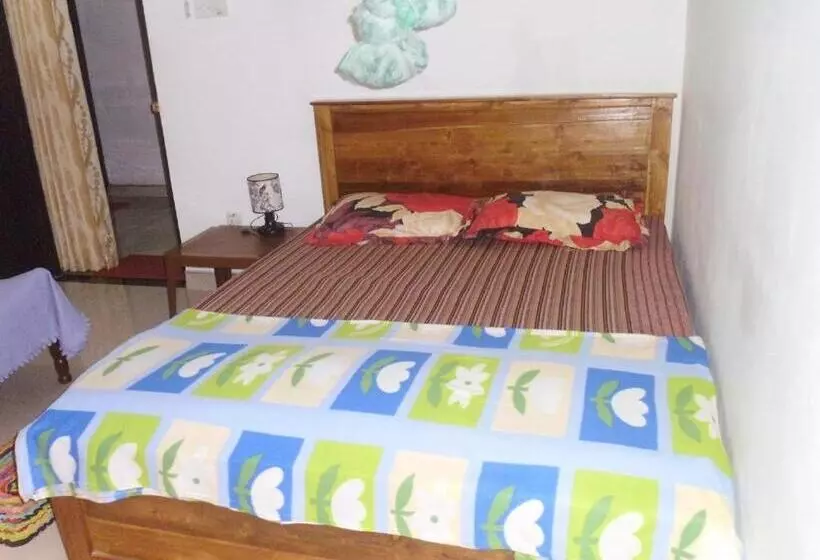 Aamiaismajoitus (B&B) Indusara Villa Bentota