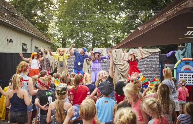 酒店 Datsja Baboeska