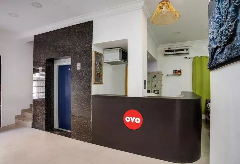 ホテル Oyo Flagship Abisha Villa