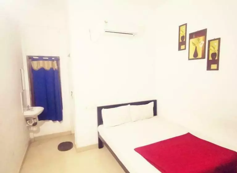 Hotelli Oyo Flagship Sb Residency