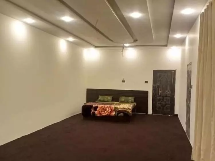 Ihram Hotel And Guest House