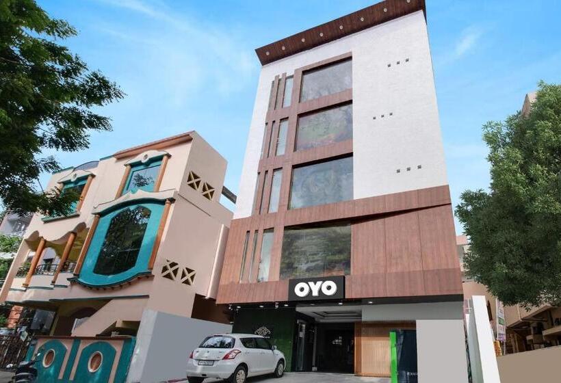 호텔 O Elite Fortune Inn