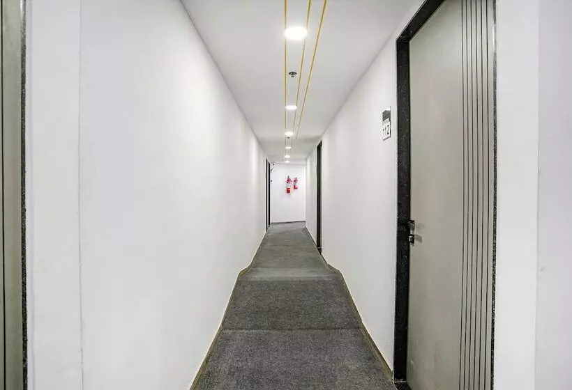 Fabhotel Saarthi Inn