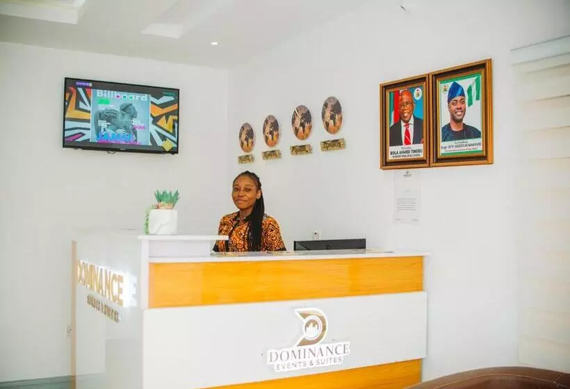 هتل Dominance Events And Suites