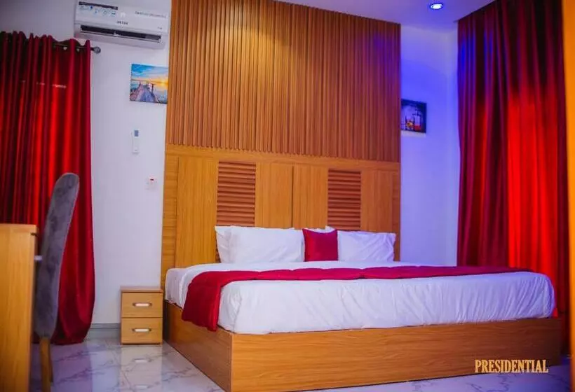 هتل Dominance Events And Suites