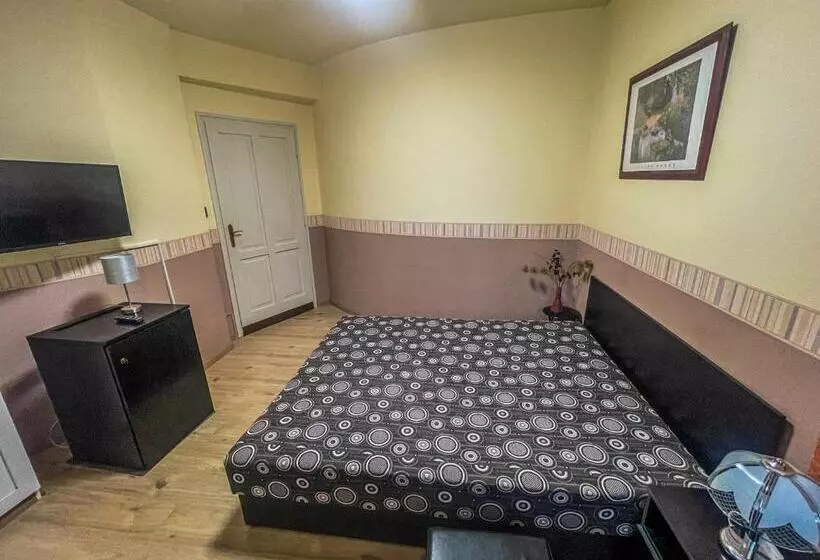 هتل Mátyás Vendégház Siófok