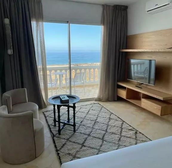 Majatalo Villa La Falaise