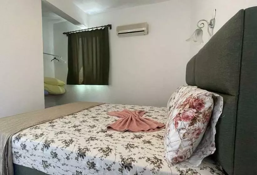 öz Akdeniz Apart