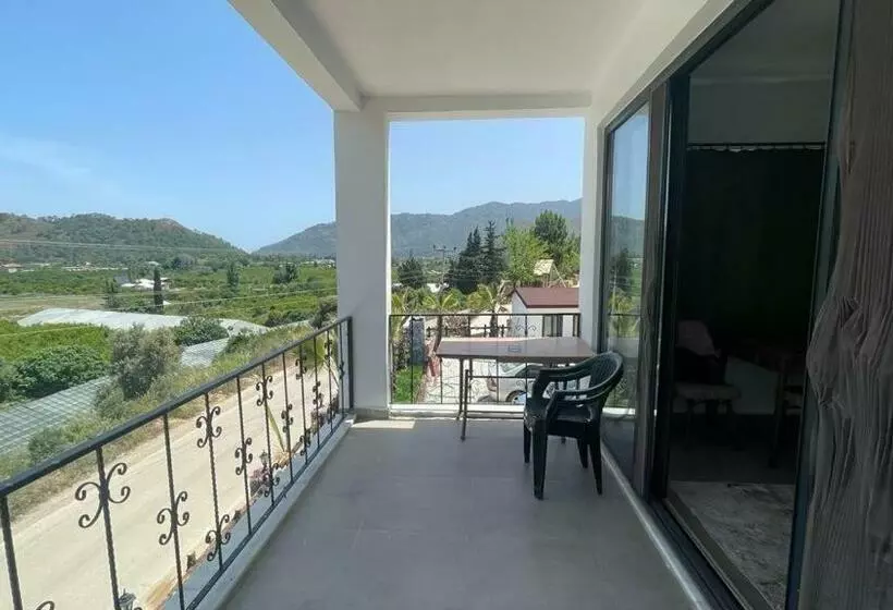 öz Akdeniz Apart