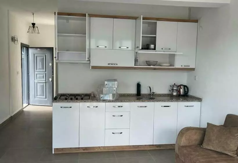 öz Akdeniz Apart