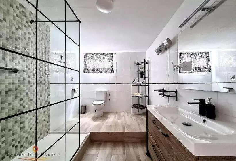 تختخواب و صبحانه Bb Casa Alegria